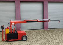 E-crane 110 in working position